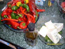 Pikantní chili plněné sýrem 2012 různé druhy